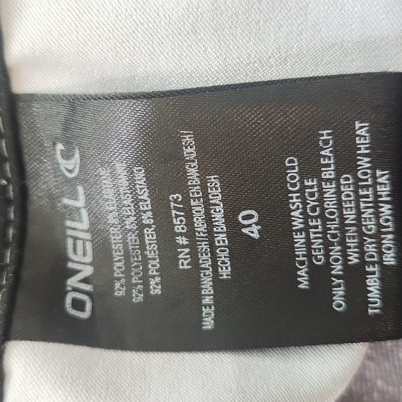 O'Neill Gray and Blue Board Shorts with Tropical Print - Picture 8 of 8